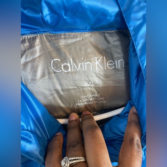 Calvin Klein Lightweight Premium Down jacket - Picture 3 of 7